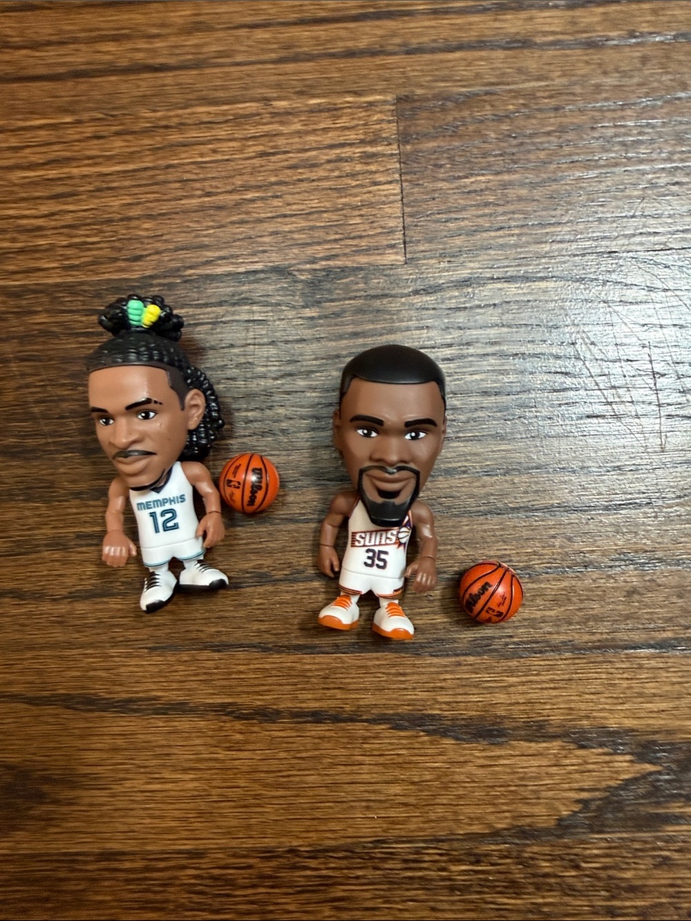 Memphis & Suns Basketball Player Figure Set - White and Orange